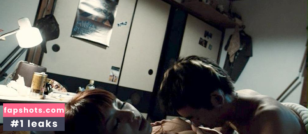 Yôko Maki nude babe gallery